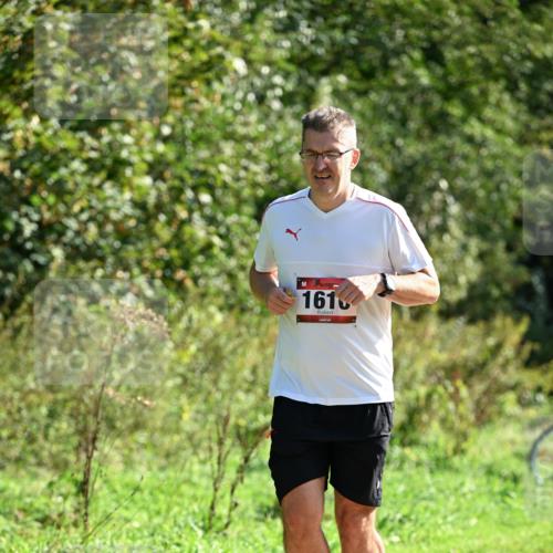 27.09.2026 - 35. Volkslauf durch das schöne Alstertal Dr. Thomas Lammeyer http://msf.ph/oto/10579041 27.09.2026 12:05:45 Laufen 1610 meine-sportfotos.de