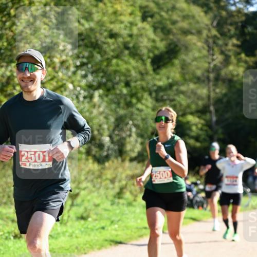 27.09.2026 - 35. Volkslauf durch das schöne Alstertal Dr. Thomas Lammeyer http://msf.ph/oto/10579084 27.09.2026 12:05:56 Laufen 2501, 2500 meine-sportfotos.de
