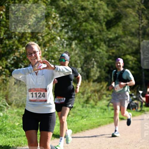 27.09.2026 - 35. Volkslauf durch das schöne Alstertal Dr. Thomas Lammeyer http://msf.ph/oto/10579107 27.09.2026 12:05:59 Laufen 1124, 1051 meine-sportfotos.de