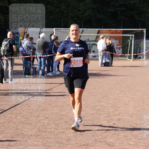 27.09.2026 - 35. Volkslauf durch das schöne Alstertal Strokosch-Dieckow http://msf.ph/oto/10579119 27.09.2026 12:47:32 Ziel 2088 meine-sportfotos.de
