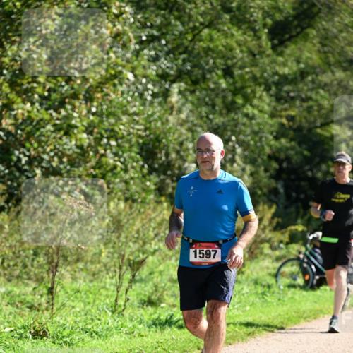 27.09.2026 - 35. Volkslauf durch das schöne Alstertal Dr. Thomas Lammeyer http://msf.ph/oto/10579136 27.09.2026 12:06:11 Laufen 1597 meine-sportfotos.de