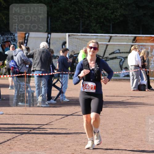 27.09.2026 - 35. Volkslauf durch das schöne Alstertal Strokosch-Dieckow http://msf.ph/oto/10579146 27.09.2026 12:47:56 Ziel 2401 meine-sportfotos.de