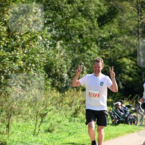 27.09.2026 - 35. Volkslauf durch das schöne Alstertal Dr. Thomas Lammeyer http://msf.ph/oto/10579161 27.09.2026 12:06:24 Laufen 2072 meine-sportfotos.de