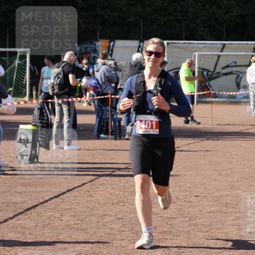 27.09.2026 - 35. Volkslauf durch das schöne Alstertal Strokosch-Dieckow http://msf.ph/oto/10579183 27.09.2026 12:47:57 Ziel 2401 meine-sportfotos.de