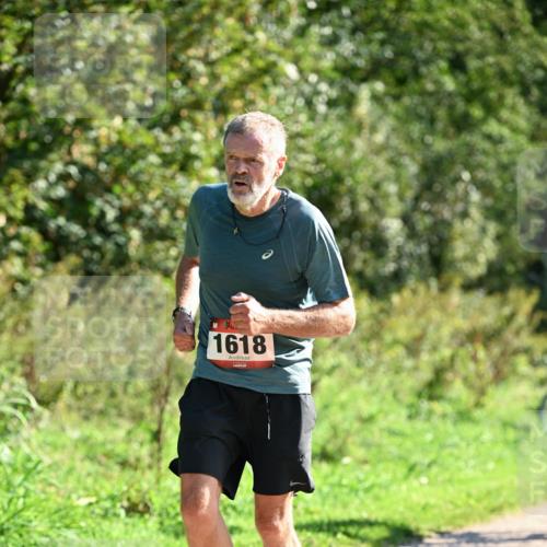 27.09.2026 - 35. Volkslauf durch das schöne Alstertal Dr. Thomas Lammeyer http://msf.ph/oto/10579189 27.09.2026 12:06:36 Laufen 1618 meine-sportfotos.de