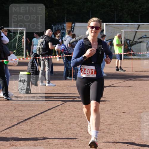27.09.2026 - 35. Volkslauf durch das schöne Alstertal Strokosch-Dieckow http://msf.ph/oto/10579197 27.09.2026 12:47:57 Ziel 2401 meine-sportfotos.de