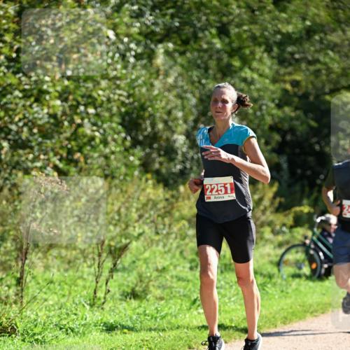 27.09.2026 - 35. Volkslauf durch das schöne Alstertal Dr. Thomas Lammeyer http://msf.ph/oto/10579212 27.09.2026 12:06:45 Laufen 2251 meine-sportfotos.de