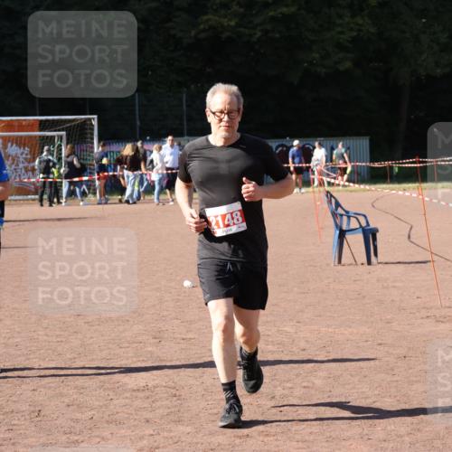 27.09.2026 - 35. Volkslauf durch das schöne Alstertal Strokosch-Dieckow http://msf.ph/oto/10579250 27.09.2026 12:48:34 Ziel 2148, 2226 meine-sportfotos.de