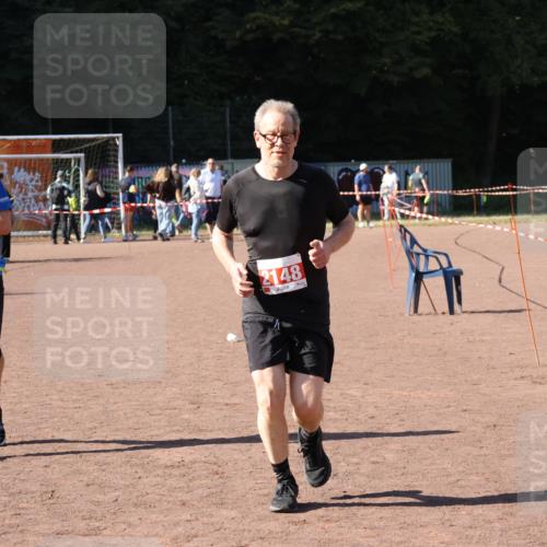 27.09.2026 - 35. Volkslauf durch das schöne Alstertal Strokosch-Dieckow http://msf.ph/oto/10579255 27.09.2026 12:48:34 Ziel 2148, 2226 meine-sportfotos.de