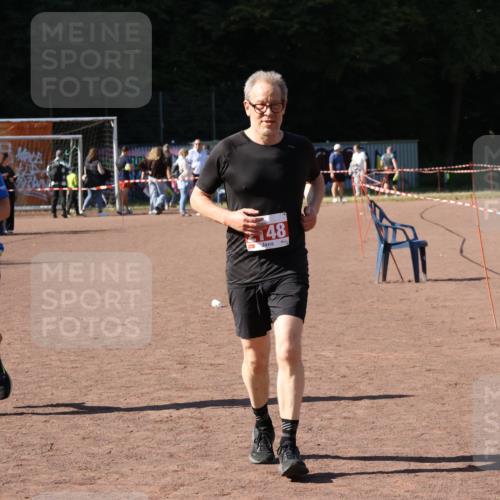 27.09.2026 - 35. Volkslauf durch das schöne Alstertal Strokosch-Dieckow http://msf.ph/oto/10579264 27.09.2026 12:48:35 Ziel 2148, 2226 meine-sportfotos.de