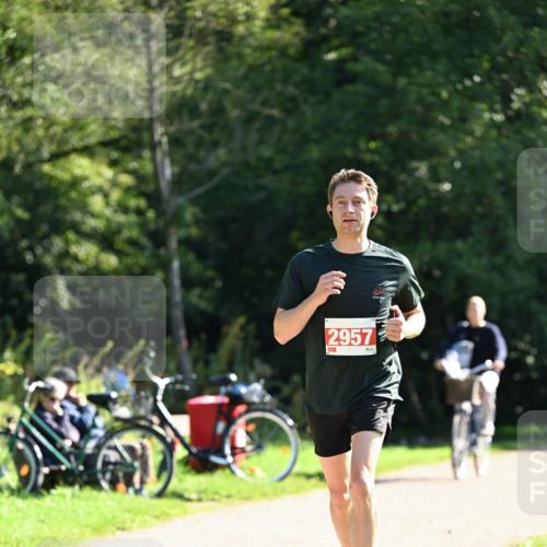 27.09.2026 - 35. Volkslauf durch das schöne Alstertal Dr. Thomas Lammeyer http://msf.ph/oto/10579303 27.09.2026 12:07:29 Laufen 2957 meine-sportfotos.de