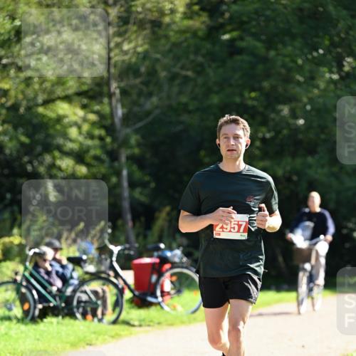 27.09.2026 - 35. Volkslauf durch das schöne Alstertal Dr. Thomas Lammeyer http://msf.ph/oto/10579304 27.09.2026 12:07:29 Laufen 2957 meine-sportfotos.de