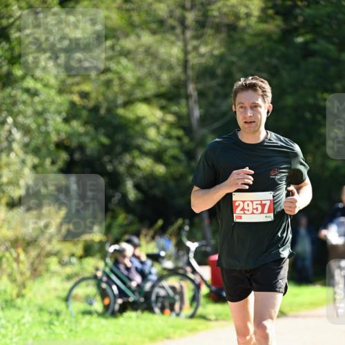 27.09.2026 - 35. Volkslauf durch das schöne Alstertal Dr. Thomas Lammeyer http://msf.ph/oto/10579310 27.09.2026 12:07:30 Laufen 2957 meine-sportfotos.de