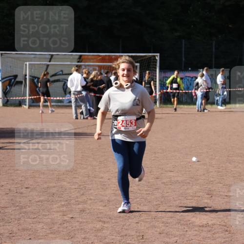27.09.2026 - 35. Volkslauf durch das schöne Alstertal Strokosch-Dieckow http://msf.ph/oto/10579311 27.09.2026 12:49:00 Ziel 2453 meine-sportfotos.de