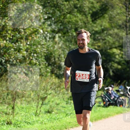 27.09.2026 - 35. Volkslauf durch das schöne Alstertal Dr. Thomas Lammeyer http://msf.ph/oto/10579312 27.09.2026 12:07:55 Laufen 2349 meine-sportfotos.de