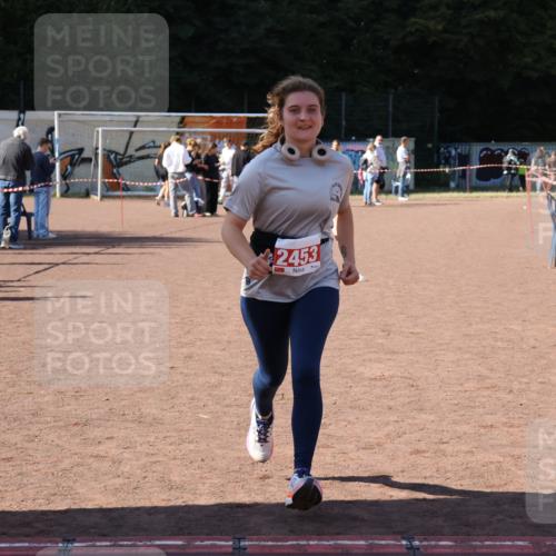 27.09.2026 - 35. Volkslauf durch das schöne Alstertal Strokosch-Dieckow http://msf.ph/oto/10579357 27.09.2026 12:49:01 Ziel 2453 meine-sportfotos.de