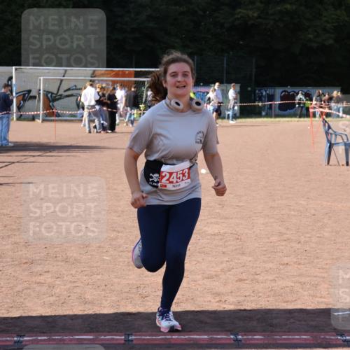 27.09.2026 - 35. Volkslauf durch das schöne Alstertal Strokosch-Dieckow http://msf.ph/oto/10579364 27.09.2026 12:49:02 Ziel 2453 meine-sportfotos.de