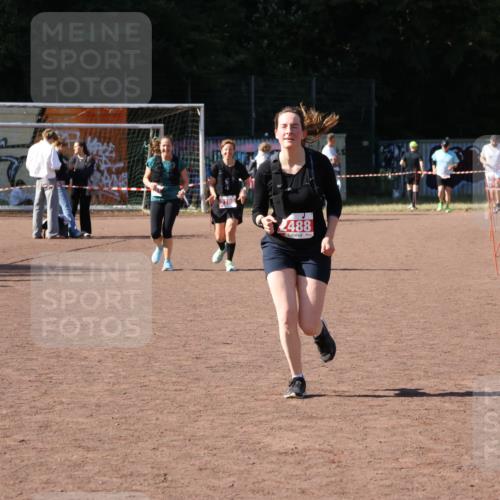 27.09.2026 - 35. Volkslauf durch das schöne Alstertal Strokosch-Dieckow http://msf.ph/oto/10579387 27.09.2026 12:49:35 Ziel 2488 meine-sportfotos.de