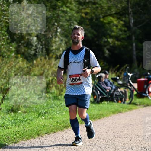 27.09.2026 - 35. Volkslauf durch das schöne Alstertal Dr. Thomas Lammeyer http://msf.ph/oto/10579494 27.09.2026 12:09:19 Laufen 1604 meine-sportfotos.de