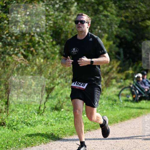 27.09.2026 - 35. Volkslauf durch das schöne Alstertal Dr. Thomas Lammeyer http://msf.ph/oto/10579543 27.09.2026 12:09:41 Laufen 1628 meine-sportfotos.de