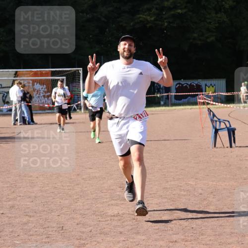 27.09.2026 - 35. Volkslauf durch das schöne Alstertal Strokosch-Dieckow http://msf.ph/oto/10579566 27.09.2026 12:49:50 Ziel 1651, 2181 meine-sportfotos.de