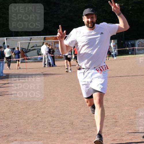 27.09.2026 - 35. Volkslauf durch das schöne Alstertal Strokosch-Dieckow http://msf.ph/oto/10579615 27.09.2026 12:49:50 Ziel 1651, 2181 meine-sportfotos.de