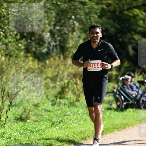 27.09.2026 - 35. Volkslauf durch das schöne Alstertal Dr. Thomas Lammeyer http://msf.ph/oto/10579636 27.09.2026 12:10:08 Laufen 2044 meine-sportfotos.de