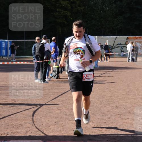 27.09.2026 - 35. Volkslauf durch das schöne Alstertal Strokosch-Dieckow http://msf.ph/oto/10579657 27.09.2026 12:50:00 Ziel 1651, 2400 meine-sportfotos.de