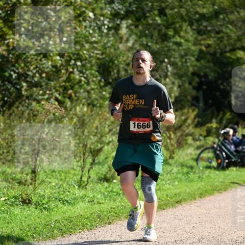 27.09.2026 - 35. Volkslauf durch das schöne Alstertal Dr. Thomas Lammeyer http://msf.ph/oto/10579712 27.09.2026 12:11:00 Laufen 1666 meine-sportfotos.de