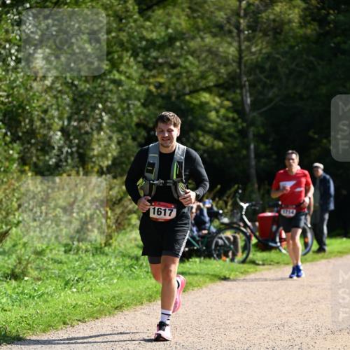 27.09.2026 - 35. Volkslauf durch das schöne Alstertal Dr. Thomas Lammeyer http://msf.ph/oto/10579719 27.09.2026 12:11:03 Laufen 1617 meine-sportfotos.de