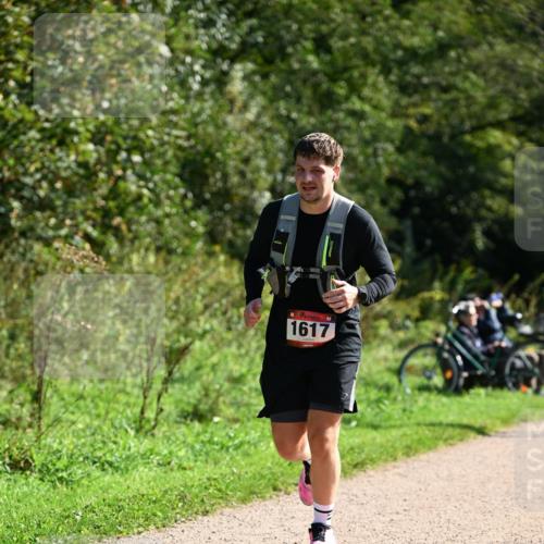 27.09.2026 - 35. Volkslauf durch das schöne Alstertal Dr. Thomas Lammeyer http://msf.ph/oto/10579727 27.09.2026 12:11:04 Laufen 1617 meine-sportfotos.de