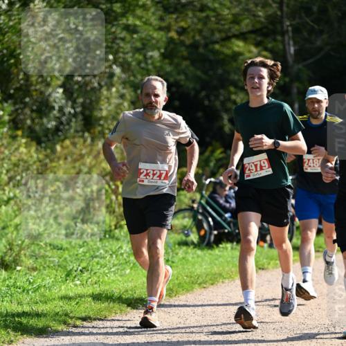 27.09.2026 - 35. Volkslauf durch das schöne Alstertal Dr. Thomas Lammeyer http://msf.ph/oto/10579770 27.09.2026 12:11:13 Laufen 2327, 2979, 248 meine-sportfotos.de