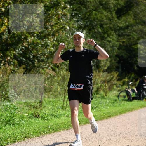 27.09.2026 - 35. Volkslauf durch das schöne Alstertal Dr. Thomas Lammeyer http://msf.ph/oto/10579793 27.09.2026 12:11:22 Laufen 1689 meine-sportfotos.de