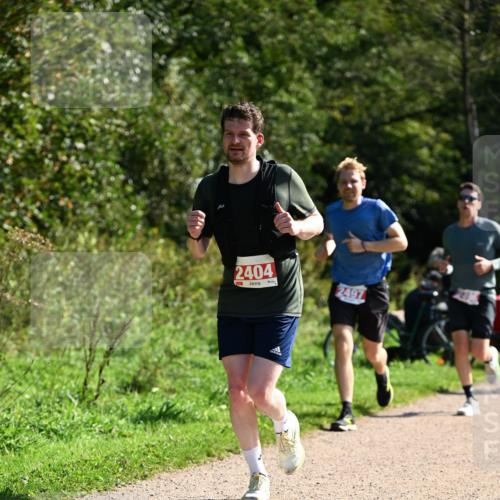 27.09.2026 - 35. Volkslauf durch das schöne Alstertal Dr. Thomas Lammeyer http://msf.ph/oto/10579809 27.09.2026 12:11:27 Laufen 2404, 2497 meine-sportfotos.de