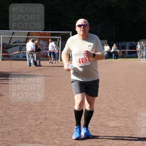 27.09.2026 - 35. Volkslauf durch das schöne Alstertal Strokosch-Dieckow http://msf.ph/oto/10579827 27.09.2026 12:52:35 Ziel 2193 meine-sportfotos.de