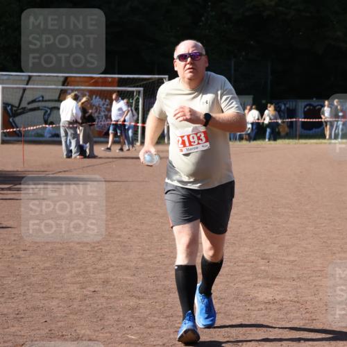 27.09.2026 - 35. Volkslauf durch das schöne Alstertal Strokosch-Dieckow http://msf.ph/oto/10579834 27.09.2026 12:52:35 Ziel 2193 meine-sportfotos.de