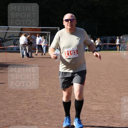 27.09.2026 - 35. Volkslauf durch das schöne Alstertal Strokosch-Dieckow http://msf.ph/oto/10579846 27.09.2026 12:52:36 Ziel 2193 meine-sportfotos.de