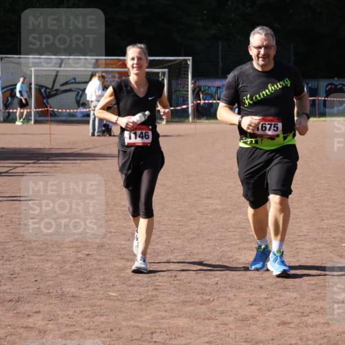 27.09.2026 - 35. Volkslauf durch das schöne Alstertal Strokosch-Dieckow http://msf.ph/oto/10579868 27.09.2026 12:53:07 Ziel 1146, 1675 meine-sportfotos.de