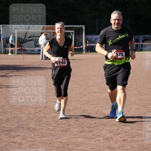 27.09.2026 - 35. Volkslauf durch das schöne Alstertal Strokosch-Dieckow http://msf.ph/oto/10579871 27.09.2026 12:53:08 Ziel 1146, 1675 meine-sportfotos.de