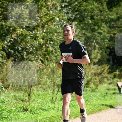 27.09.2026 - 35. Volkslauf durch das schöne Alstertal Dr. Thomas Lammeyer http://msf.ph/oto/10579872 27.09.2026 12:11:41 Laufen 2 meine-sportfotos.de