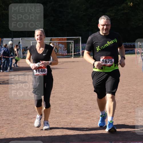 27.09.2026 - 35. Volkslauf durch das schöne Alstertal Strokosch-Dieckow http://msf.ph/oto/10579889 27.09.2026 12:53:09 Ziel 1146, 1675 meine-sportfotos.de