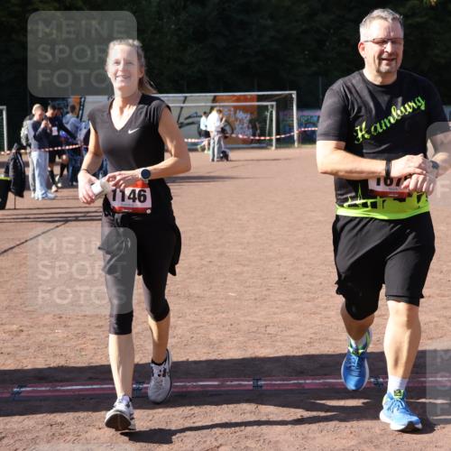 27.09.2026 - 35. Volkslauf durch das schöne Alstertal Strokosch-Dieckow http://msf.ph/oto/10579907 27.09.2026 12:53:10 Ziel 1146, 1675 meine-sportfotos.de