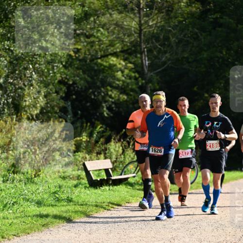 27.09.2026 - 35. Volkslauf durch das schöne Alstertal Dr. Thomas Lammeyer http://msf.ph/oto/10579952 27.09.2026 12:12:24 Laufen 160, 2189, 1626, 2473 meine-sportfotos.de
