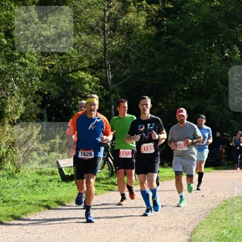 27.09.2026 - 35. Volkslauf durch das schöne Alstertal Dr. Thomas Lammeyer http://msf.ph/oto/10579961 27.09.2026 12:12:25 Laufen 1626, 2473, 2189, 2452 meine-sportfotos.de