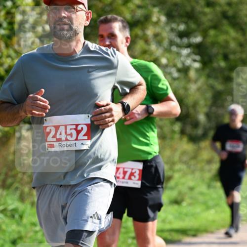27.09.2026 - 35. Volkslauf durch das schöne Alstertal Dr. Thomas Lammeyer http://msf.ph/oto/10579997 27.09.2026 12:12:30 Laufen 2452, 473 meine-sportfotos.de