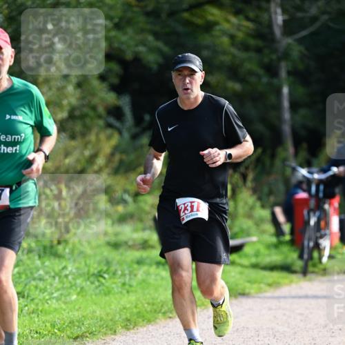 27.09.2026 - 35. Volkslauf durch das schöne Alstertal Dr. Thomas Lammeyer http://msf.ph/oto/10580078 27.09.2026 12:12:47 Laufen 237 meine-sportfotos.de