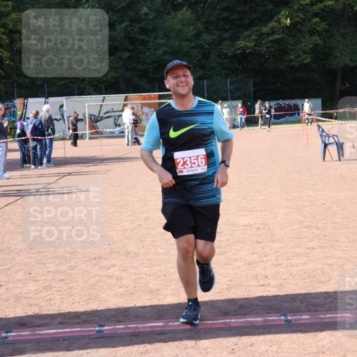 27.09.2026 - 35. Volkslauf durch das schöne Alstertal Strokosch-Dieckow http://msf.ph/oto/10580096 27.09.2026 12:53:41 Ziel 2356 meine-sportfotos.de