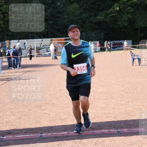 27.09.2026 - 35. Volkslauf durch das schöne Alstertal Strokosch-Dieckow http://msf.ph/oto/10580101 27.09.2026 12:53:41 Ziel 2356 meine-sportfotos.de