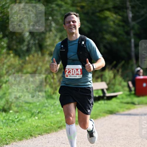 27.09.2026 - 35. Volkslauf durch das schöne Alstertal Dr. Thomas Lammeyer http://msf.ph/oto/10580110 27.09.2026 12:12:53 Laufen 2304, 860 meine-sportfotos.de