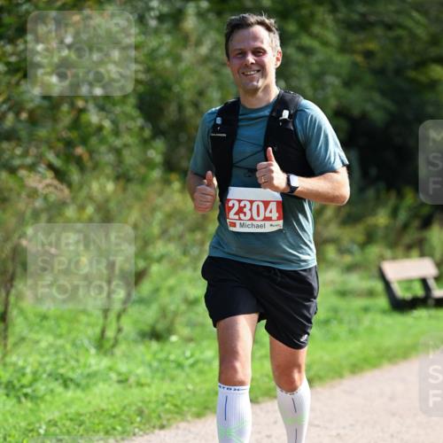 27.09.2026 - 35. Volkslauf durch das schöne Alstertal Dr. Thomas Lammeyer http://msf.ph/oto/10580115 27.09.2026 12:12:54 Laufen 2304 meine-sportfotos.de